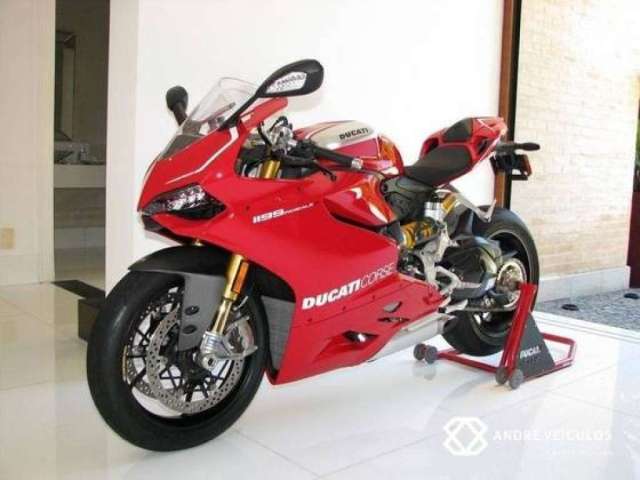 DUCATI SUPERBIKE