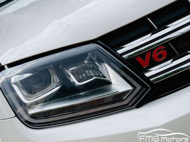 VW Amarok 3.0 V6 4x4 Highline - 2021