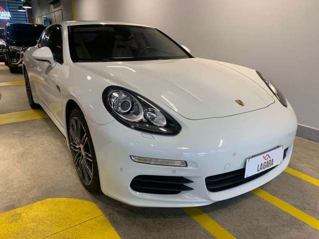 Porsche Panamera GASOLINA AUTOMÁTICO