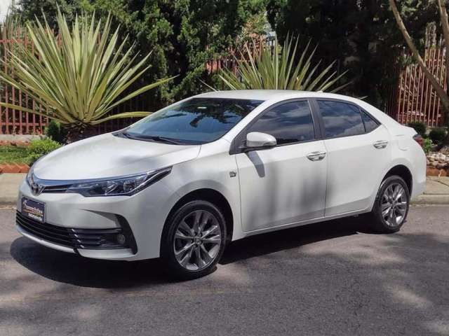 Toyota Corolla 2019 em Pinhais - Usados e Seminovos