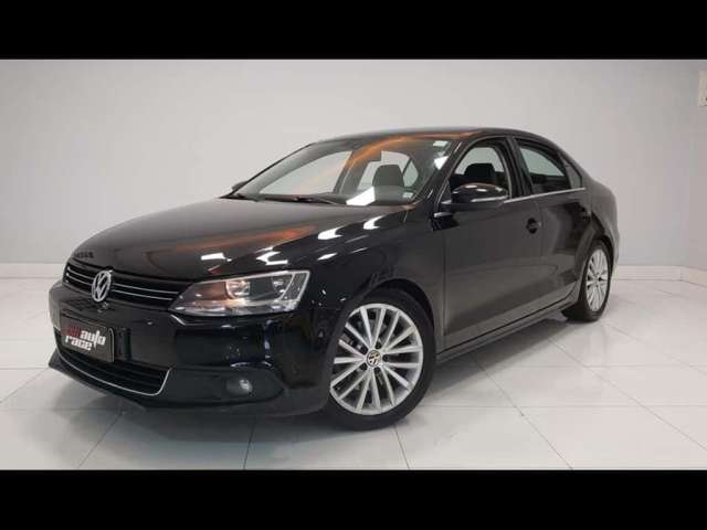 Volkswagen Jetta 2014 por R$ 72.900, Curitiba, PR - ID: 6122928