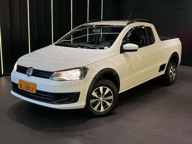 Volkswagen Saveiro Trendline 1.6 T.Flex 8V CE - Branca - 2014/2015