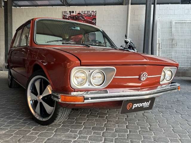 Volkswagen Brasília 1974 placa preta