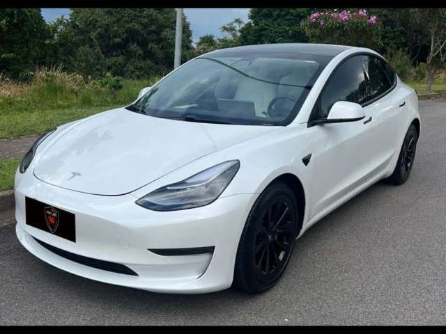 Tesla MODEL 3 ÉLETRICO AUTOMÁTICO