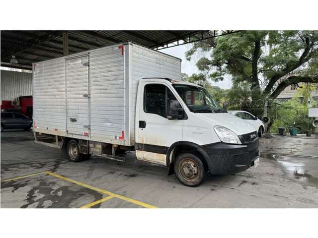 Iveco Daily 2014 35s14 chassi cabine turbo intercooler diesel 2p manual