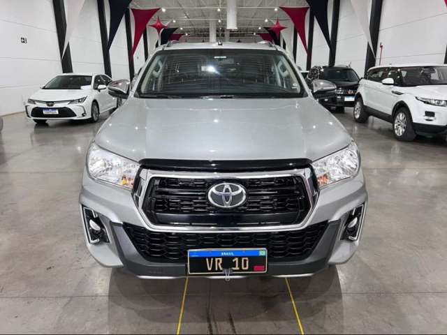 Toyota Hilux Cabine Dupla SRV