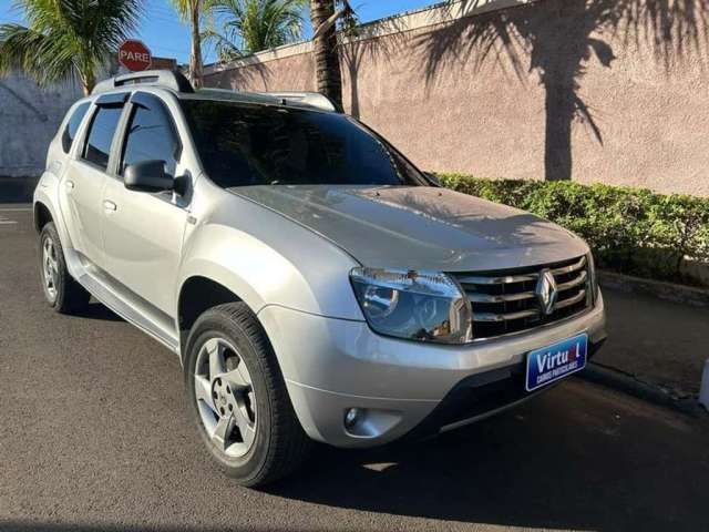 RENAULT DUSTER 2.0 DYNAMIC 4X2 AT 2015
