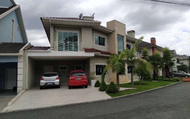 Casa do Construtor Curitiba 02, Av. Ver. Toaldo Túlio, 2801 - São