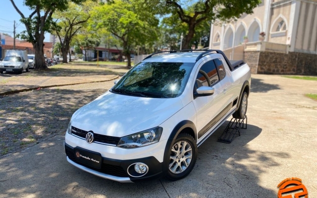 webSeminovos  Volkswagen Saveiro Cross CE 1.6 8V Prata 2014/2015