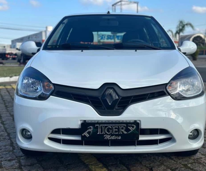 Renault Clio 2016 por R$ 33.900, Curitiba, PR - ID: 5696194