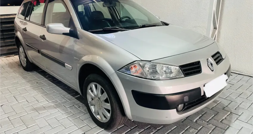 Renault Megane GrandtourDynamique 1.6 16v hiflex