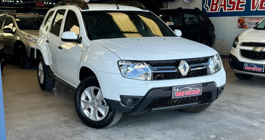 Renault Duster 1.6 4x2 16v manual completa e com garantia!!