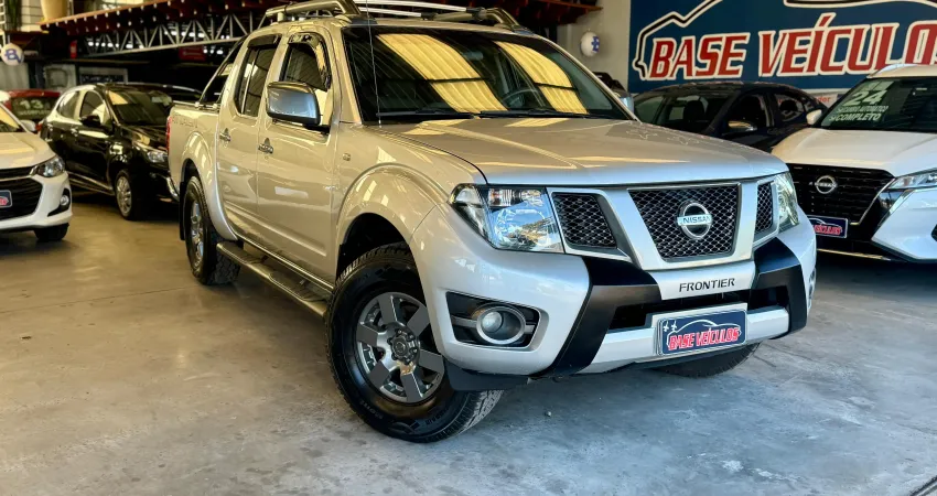 NISSAN FRONTIER 2.5 SV ATTACK 4X4 CABINE DUPLA TURBO DIESEL