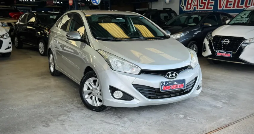 Hyundai HB20 Sedan Premium 1.6 automático completo e flex!