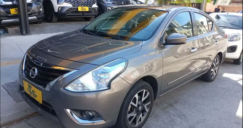 NISSAN VERSA UNIQUE 1.6 16V Flex 4p Mec.