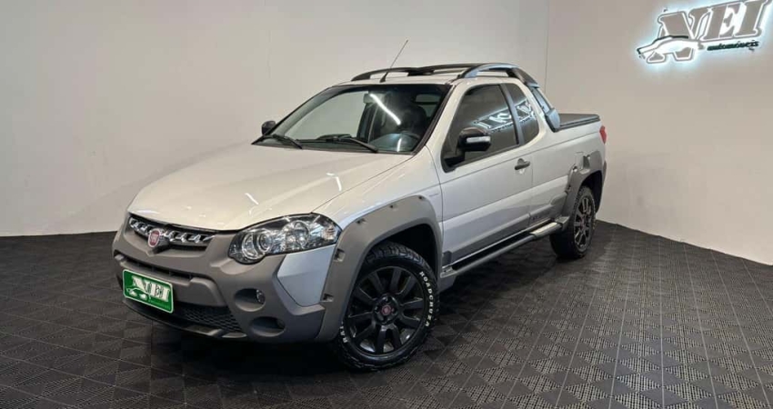 Fiat Strada Adv.1.8 16V  LOCKER Dual. Flex CE  - Prata - 2014/2015