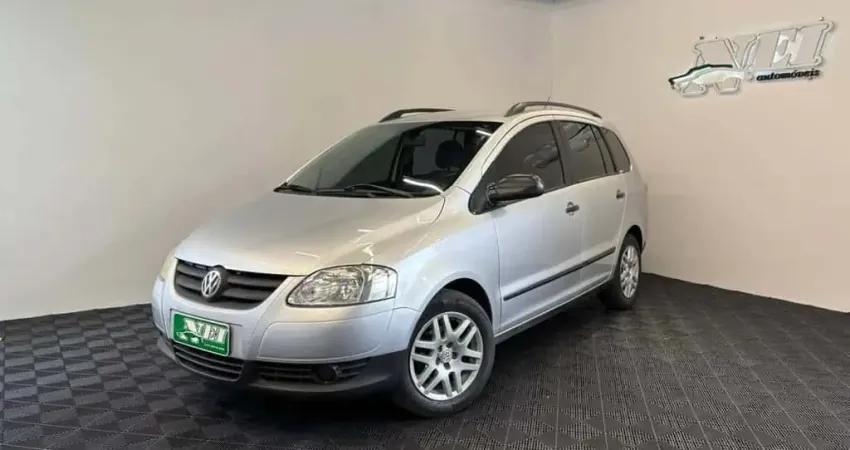 Volkswagen SpaceFox 1.6/ 1.6 Trend Total Flex 8V 5p  - Prata - 2009/2010