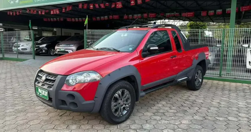 Fiat Strada Adventure 1.8/ 1.8 LOCKER Flex CE  - Vermelha - 2009/2010