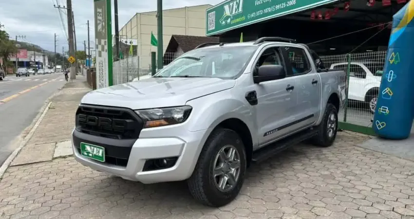 Ford Ranger XLS 2.2 4x4 CD Diesel Aut.  - Prata - 2018/2018