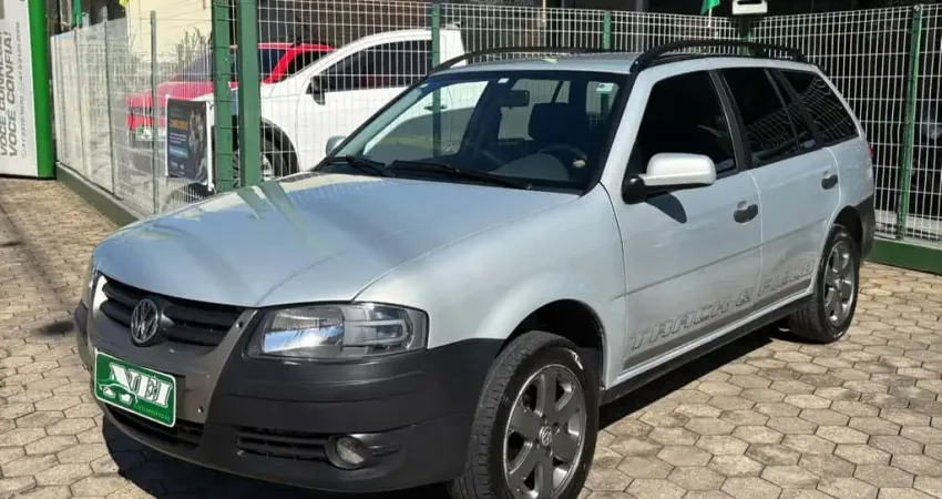 Volkswagen Parati 1.8 Mi T. Field Total Flex 8V 4p  - Prata - 2007/2008