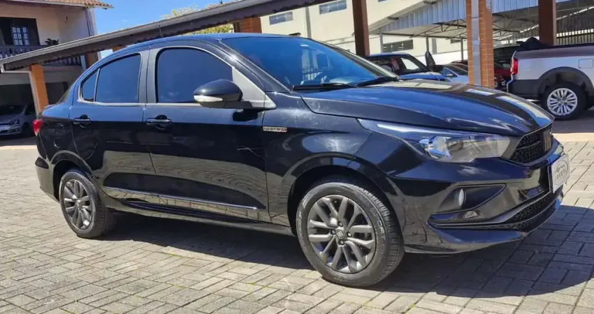 Fiat Cronos DRIVE 1.3 8V Flex  - Preta - 2021/2022