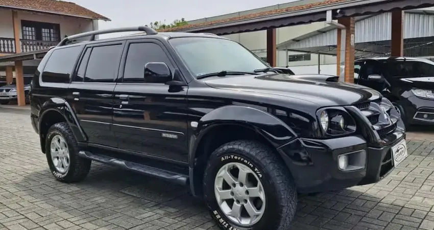 Mitsubishi Pajero Sport HPE 3.5 4x4 200cv Aut.  - Preta - 2010/2011