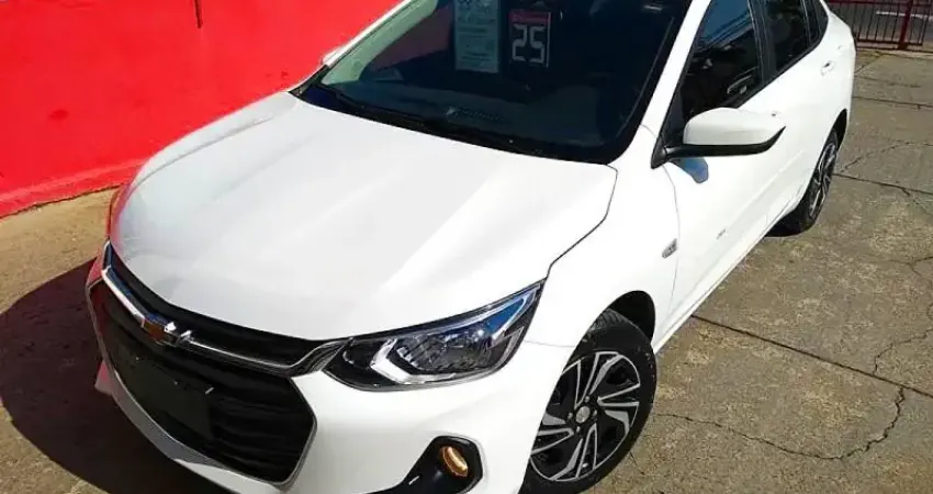 ONIX PLUS SEDAN LT TURBO *MANUAL 6M