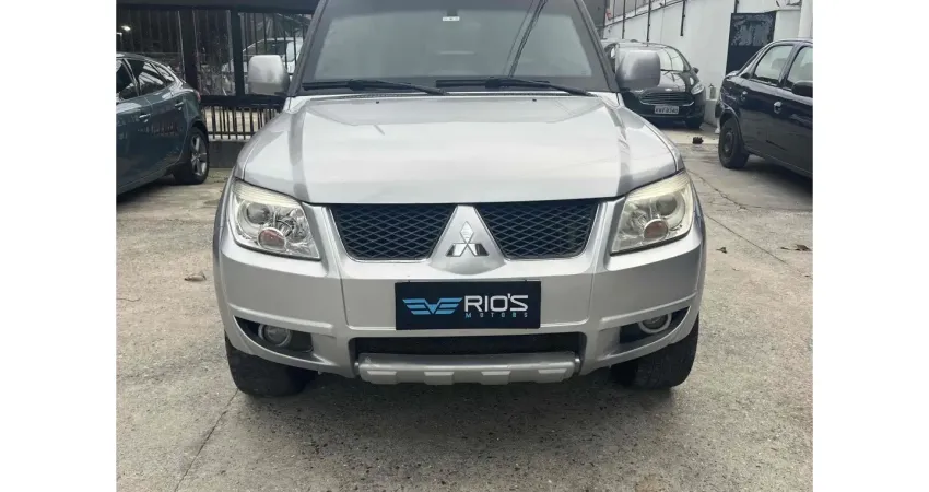 Mitsubishi Pajero TR4 4x4 