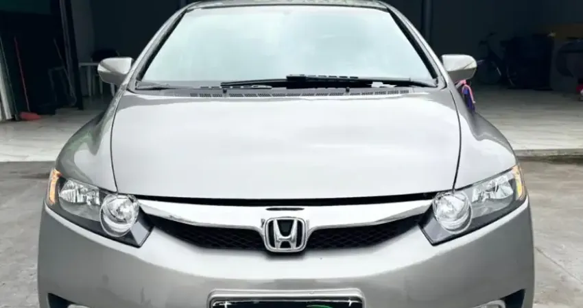 HONDA CIVIC LXS 1.8 FLEX AUTOMÁTICO - 2010 IMPECÁVEL! 