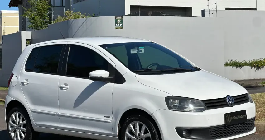 Volksvagem Fox 1.6 Completo Financiada 100% Via Banco Em Até 60x