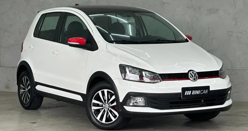 VOLKSVAGEN FOX PEPPER 1.6 2017 - Câmbio manual de 5 velocidades raridade!!!