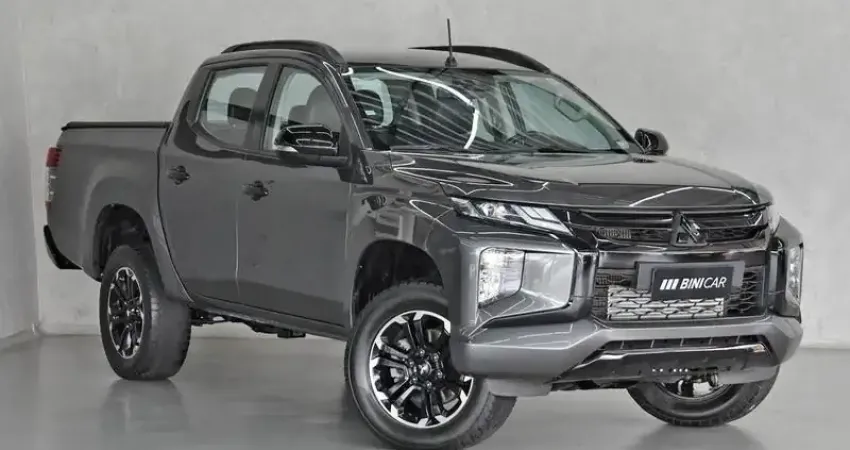 MITSUBISHI TRITON SPORT HPE 2.5 TURBO DIESEL 2023 - Camionete novissima!!!