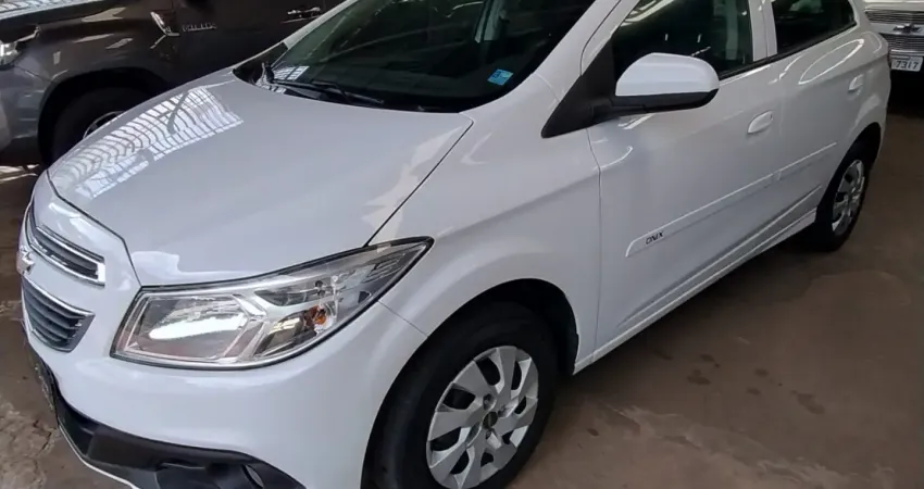 Onix 1.0 LT Completo