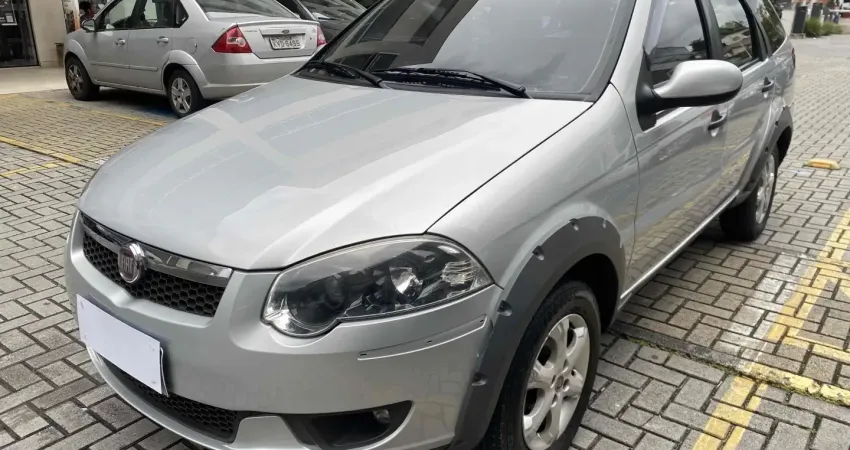 FIAT PALIO 1.6 TREKKING WEEKEND 16V FLEX 4P MANUAL 2013