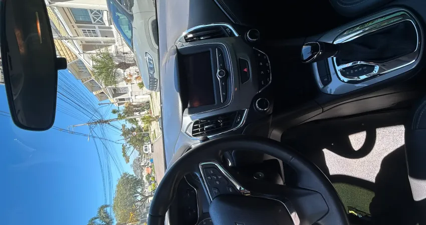 Cruze LT 2020 Hatch
62mil km
Sem restrição 
RARIDADE!!