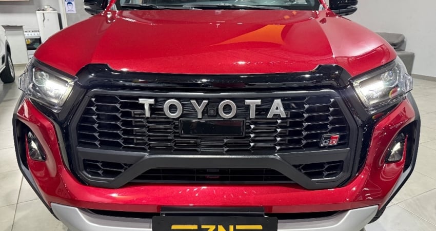 HILUX GR-S 2.8 DIESEL ANO 2024