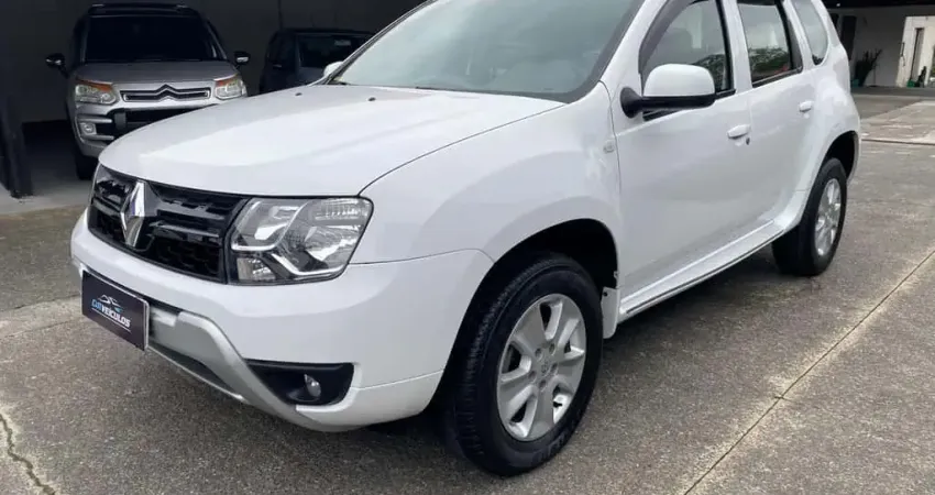 Renault Duster 20 D 4X2 - Branca - 2016/2017