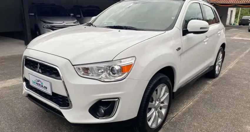 Mitsubishi ASX MC/ 2.0 AWD CVT - Branca - 2014/2015