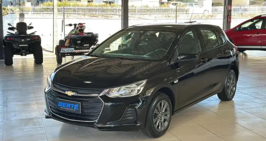 Chevrolet Onix Hatch LT 1.0 Flex Mec. - Preta - 2021/2022
