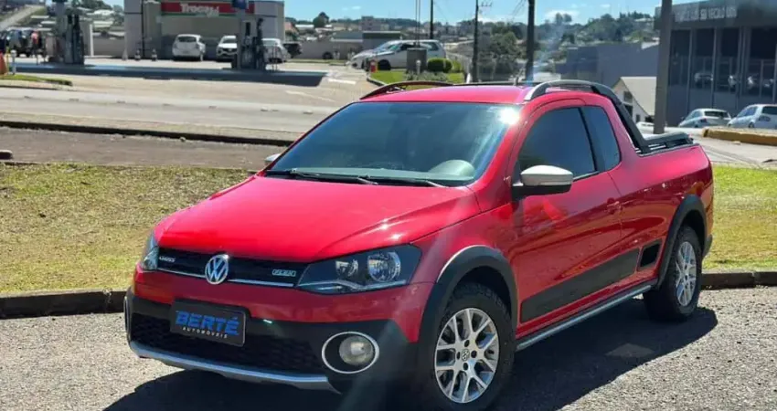 Volkswagen Saveiro Cross 1.6 T. Flex CE - Vermelha - 2014/2015