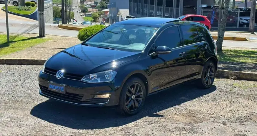 Volkswagen Golf Highline 1.4 TSI Aut. - Preta - 2015/2015