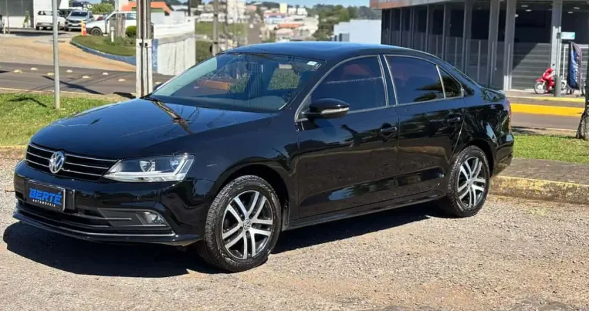 Volkswagen Jetta JETTA Comfortline 1.4 TSI 4p Aut. - Preta - 2016/2017