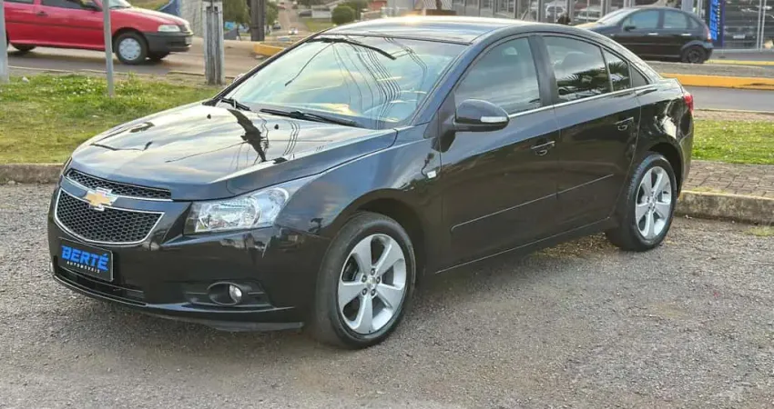 Chevrolet Cruze LT 1.8 FlexPower Aut. - Preta - 2013/2014