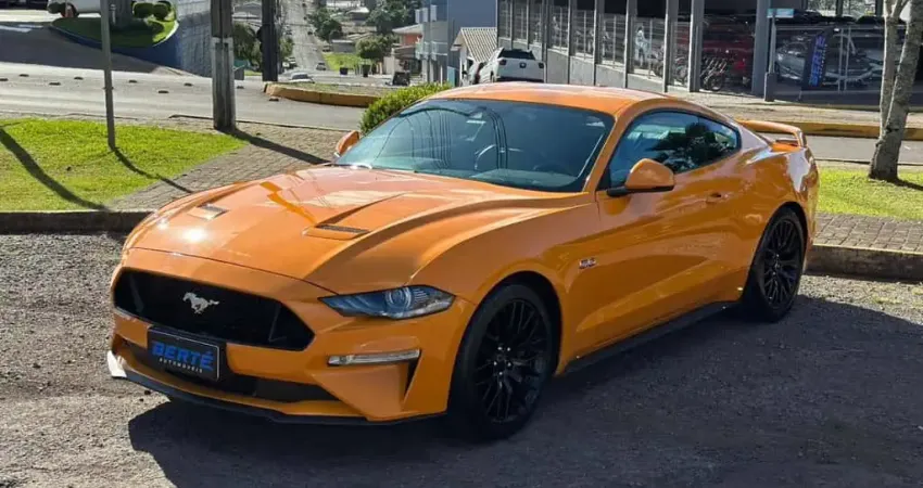 Ford Mustang GT Premium 5.0 V8 - Laranja - 2018/2018