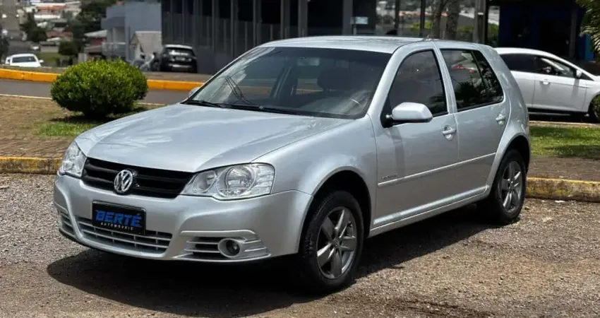 Volkswagen Golf  1.6 Mi Total Flex  - Prata - 2009/2010