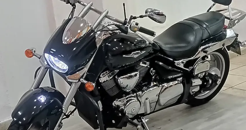 SUZUKI BOULEVARD M1500 Custom