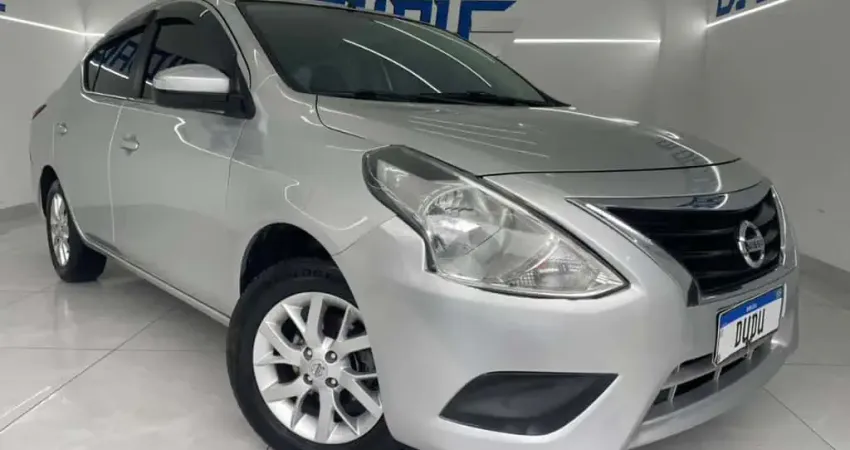 Nissan VERSA SV 1.6 16V FlexStart 4p Aut.