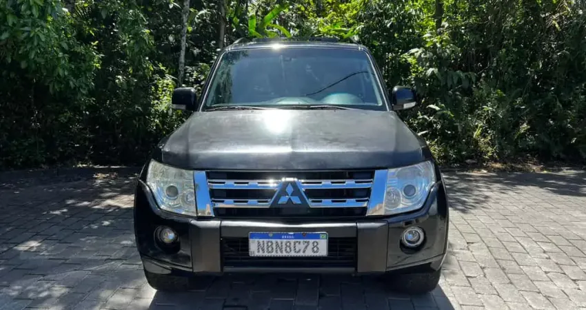 Mitsubishi Pajero DAKAR HPE 3.2 4x4 T.I Dies 5p Aut