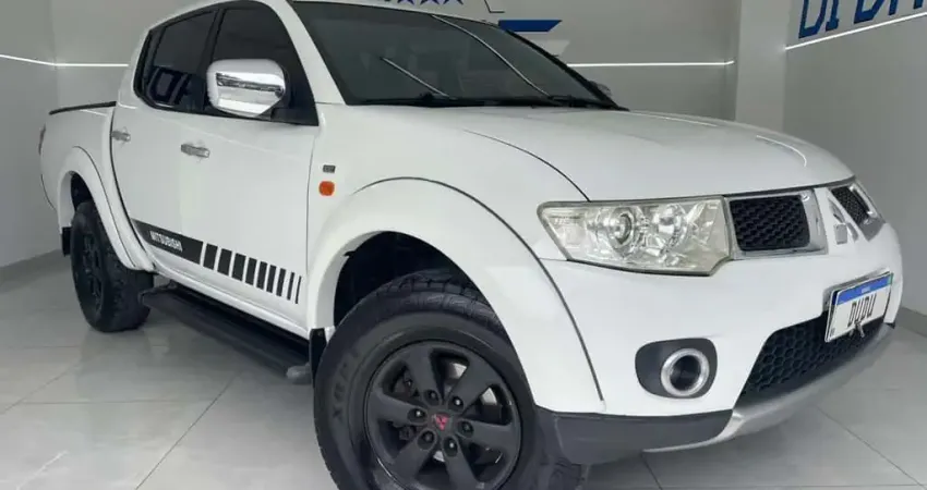 Mitsubishi L200 triton 2013 3.5 hpe 4x4 cd v6 24v flex 4p automático