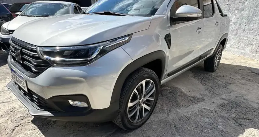 Fiat Strada 2023 1.3 firefly flex volcano cd cvt